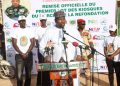 Lancement officiel du Marché de la Refondation : les clés de 100 kiosques remises aux femmes transformatrices agroalimentaires