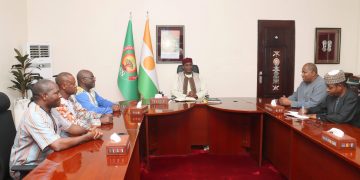 Niamey : Le Premier Ministre reçoit le Président du comité National AES du Burkina Faso