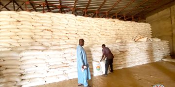 L’AN 3 DU CNSP : à Diffa, 1.500 tonnes d&rsquo;engrais réceptionnées par la CAIMA pour soutenir les producteurs agricoles dans le cadre de la campagne 2026
