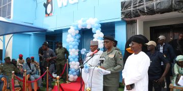 Le Gouverneur de Maradi inaugure la nouvelle Agence principale de WAVE Niger