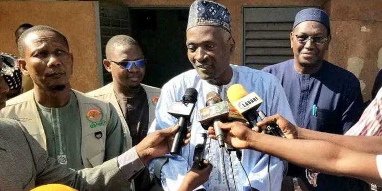 Niamey: Le Ministre de l’enseignement supérieur s’enquiert du niveau de préparation des examens du Baccalauréat session 2026
