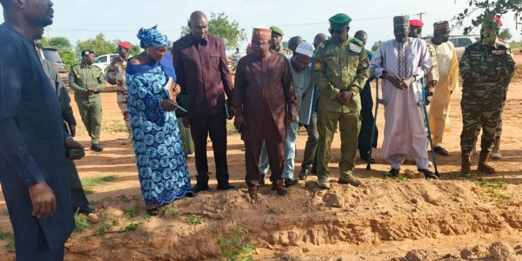 Dosso : Le ministre de l’Enseignement Supérieur, de la Recherche et de l’Innovation Technologique en visite de suivi des chantiers universitaires