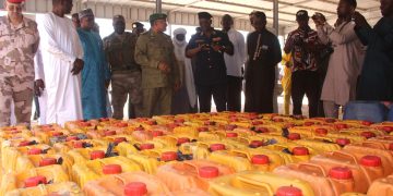 Fraude aux hydrocarbures à Agadez : le Gouverneur de la Région fait le constat dans plusieurs stations-services de la Ville